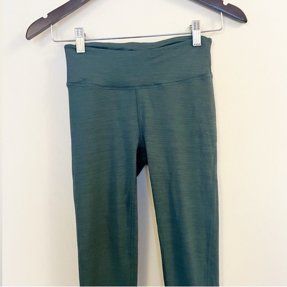 Outdoor Voices Move Free 7/8 Legging Size XS Forest Green Color Athletic - Picture 2 of 7